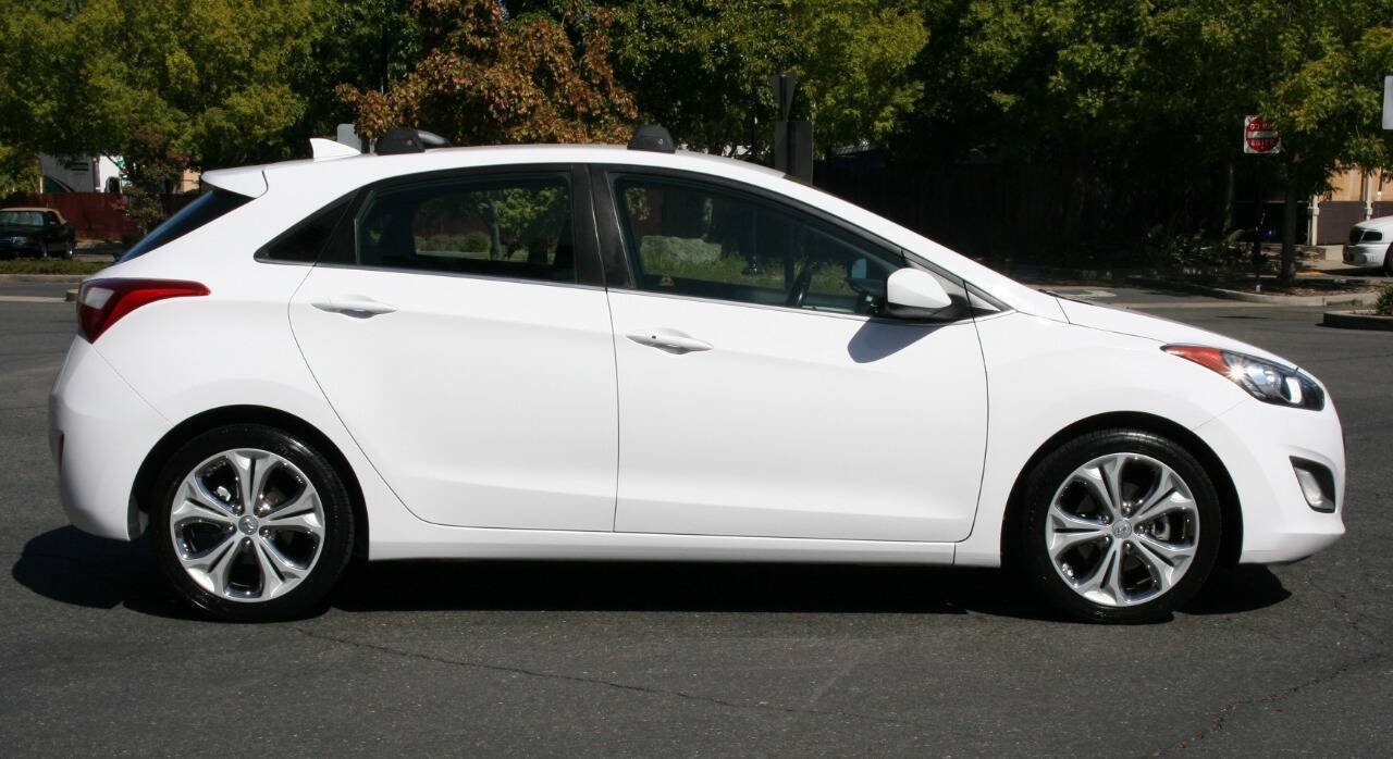 Used 2013 Hyundai Elantra GT w/ Touch & Go Pkg FWD image 4