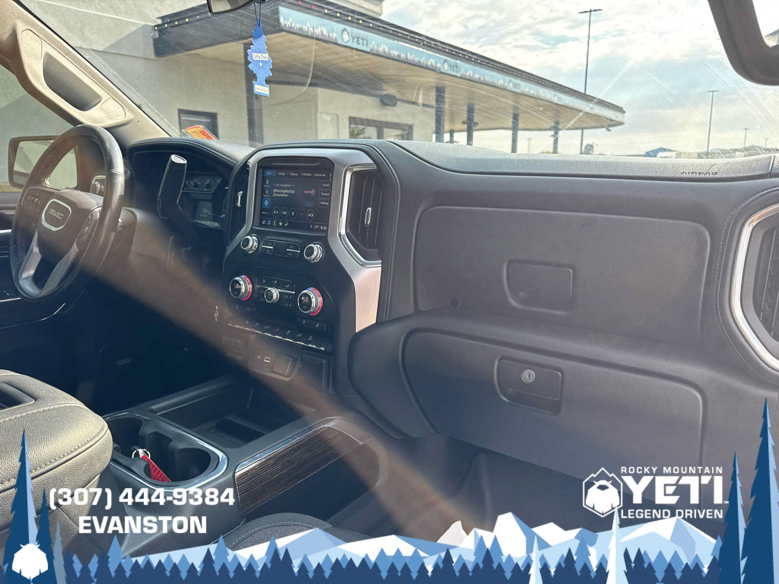 Used 2021 GMC Sierra 1500 Elevation w/ Preferred Package AWD/4WD image 14