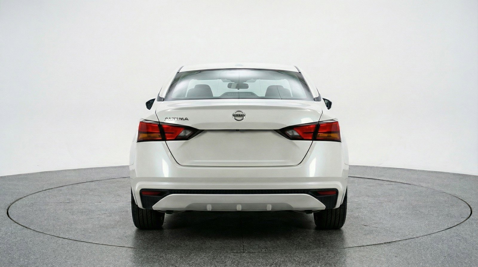 Used 2025 Nissan Altima 2.5 SV image 7