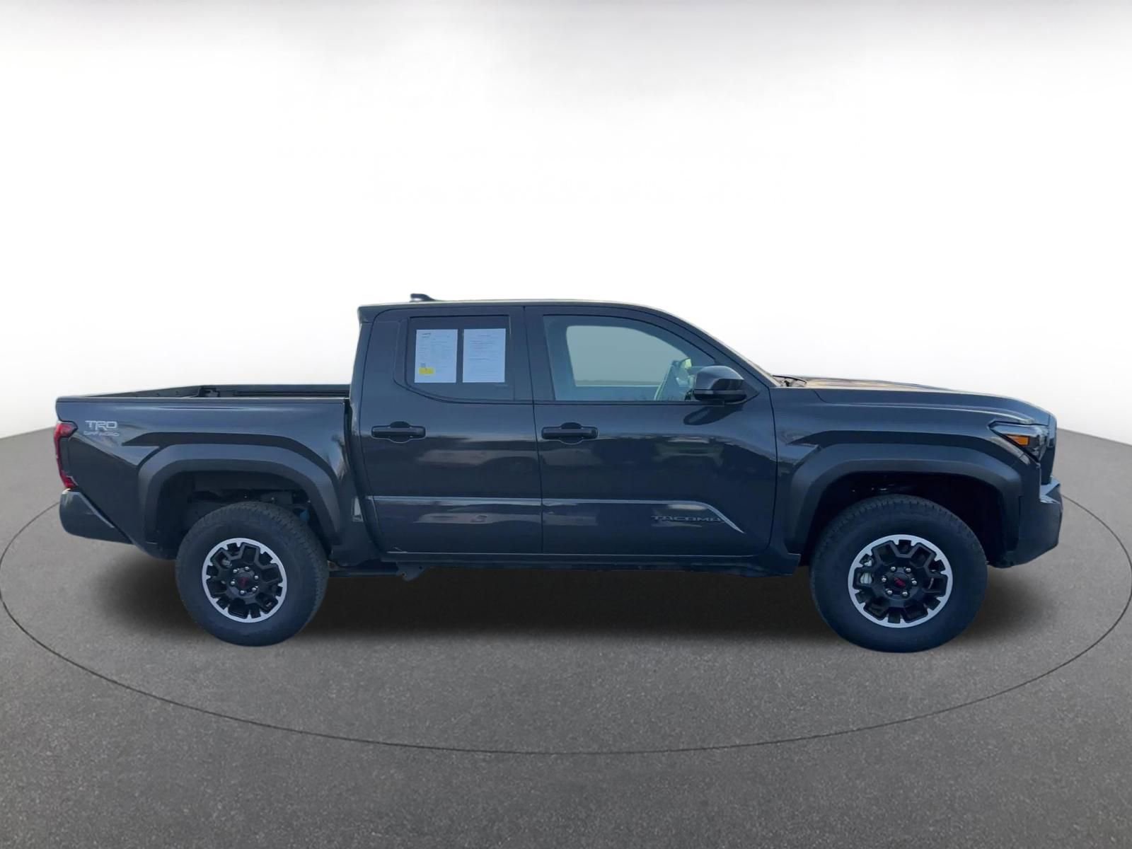 Used 2025 Toyota Tacoma SR image 16