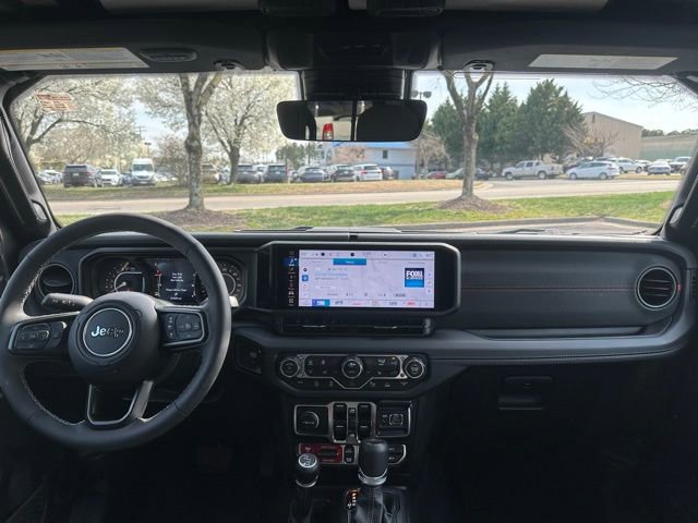 Used 2025 Jeep Gladiator Rubicon w/ Safety Group image 25