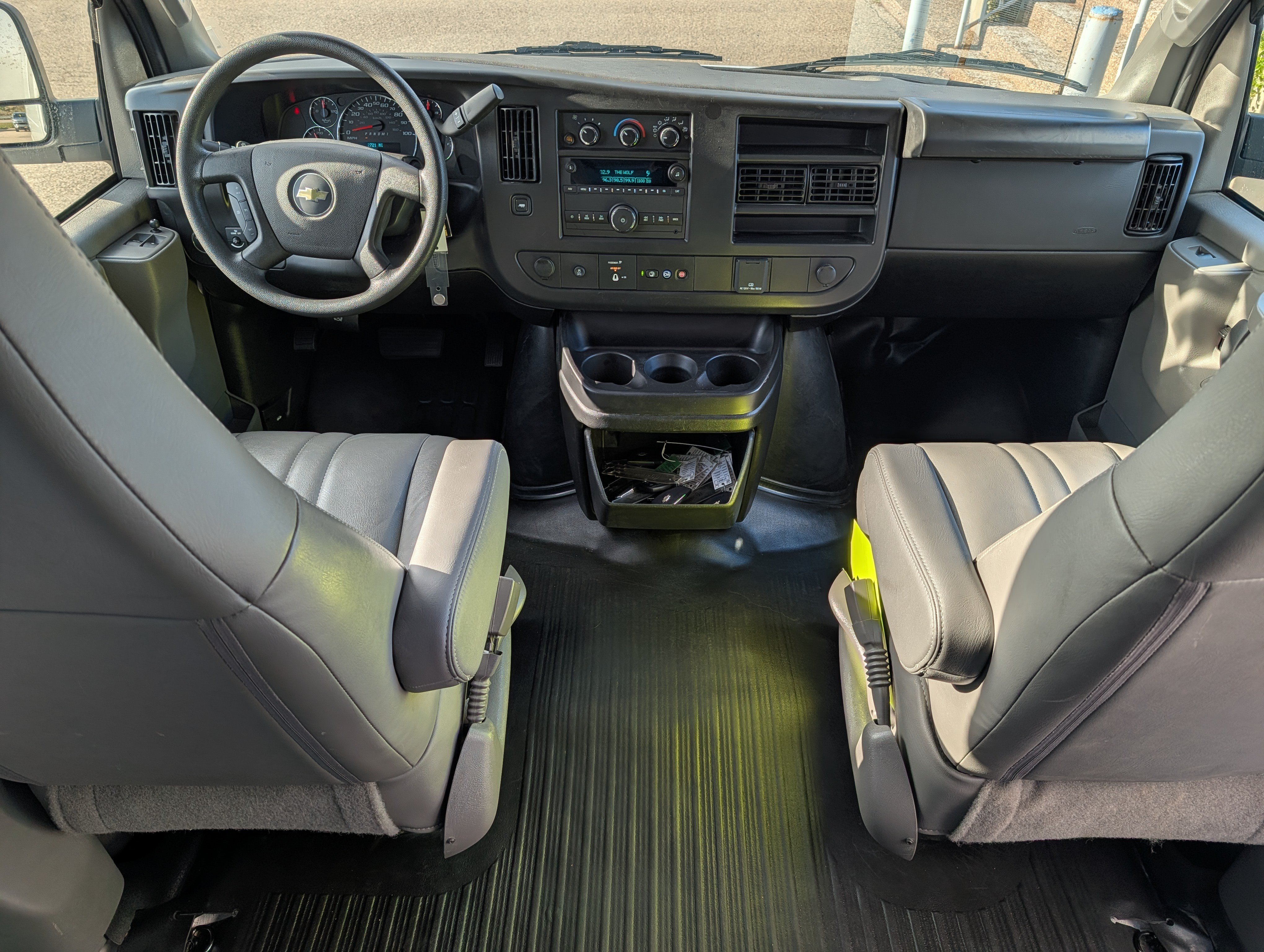 Certified 2025 Chevrolet Express 2500 w/ Driver Convenience Package RWD image 11