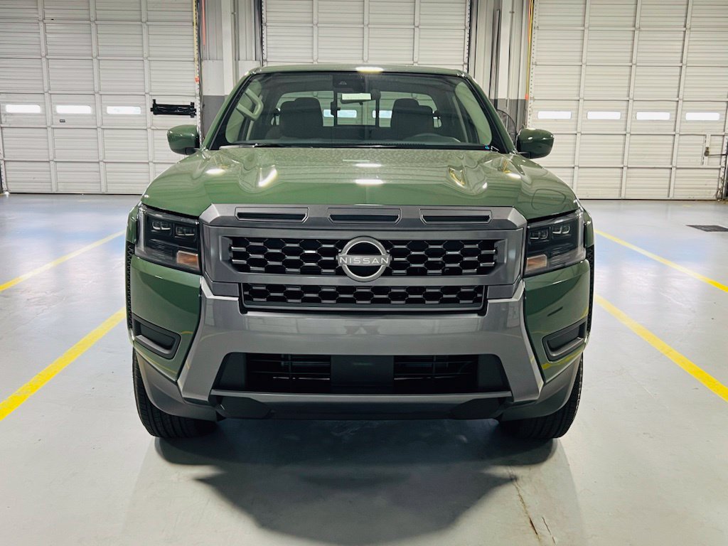 New 2027 Nissan Frontier SV RWD image 10