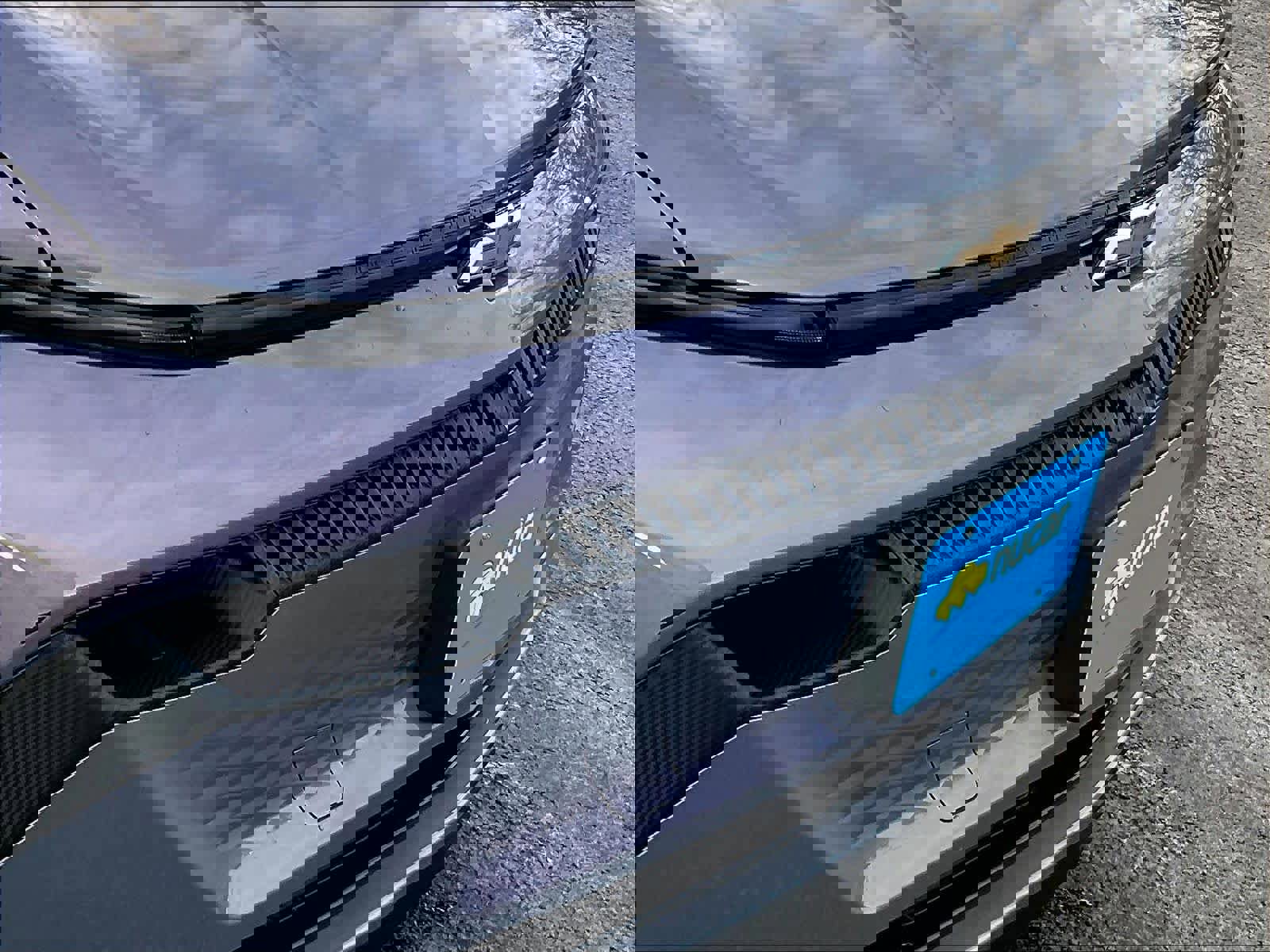 Used 2025 Chevrolet Equinox EV LT image 32