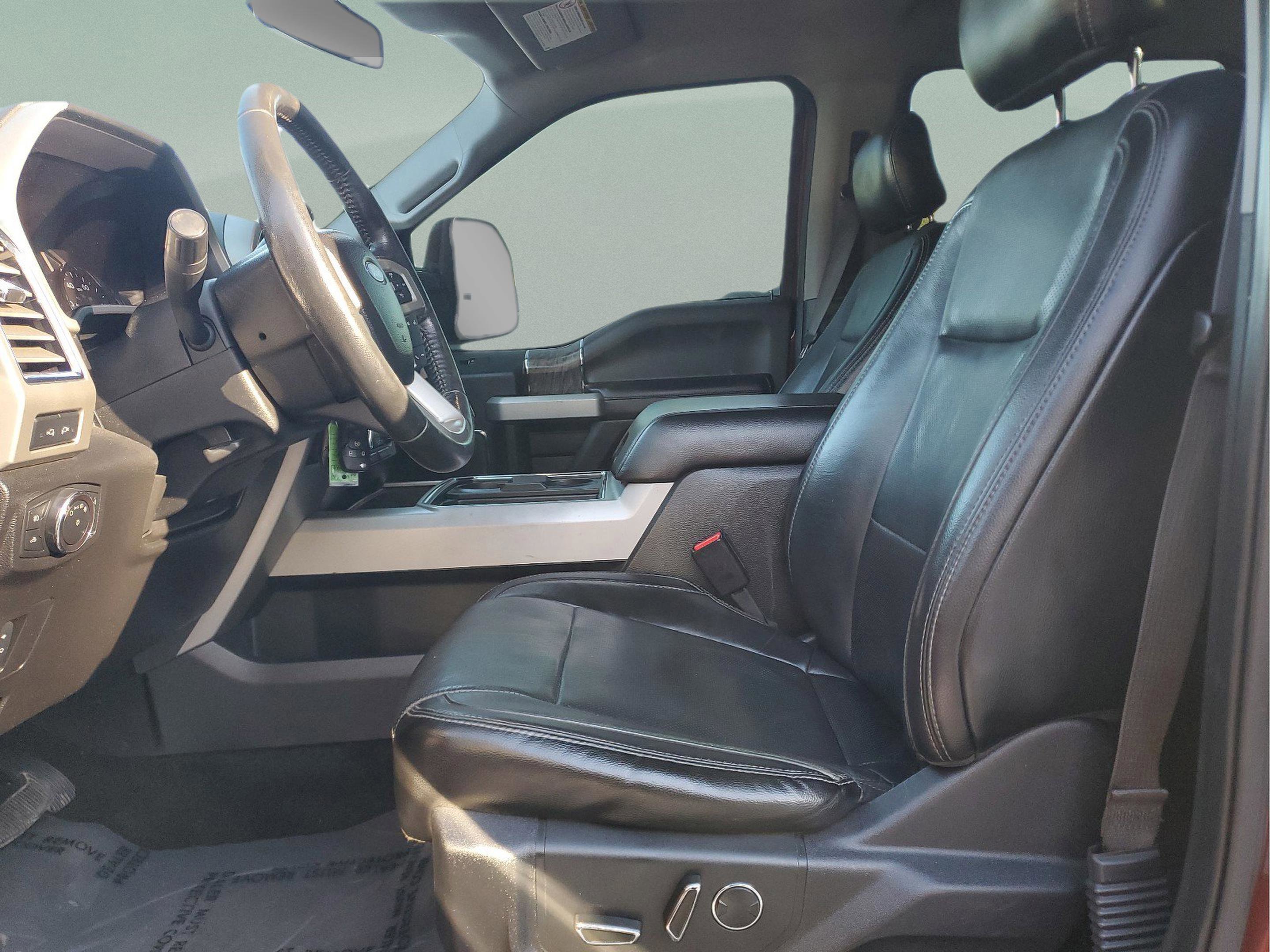 Used 2017 Ford F350 Lariat w/ Lariat Value Package image 15