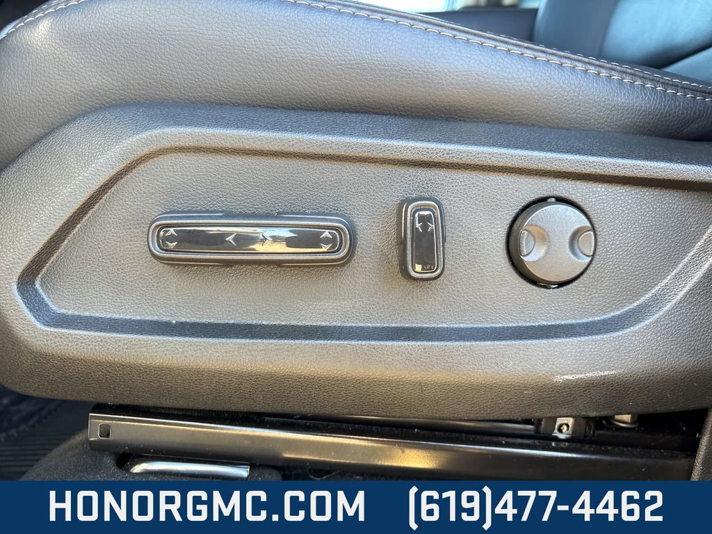 Used 2025 Honda Pilot EX-L image 13