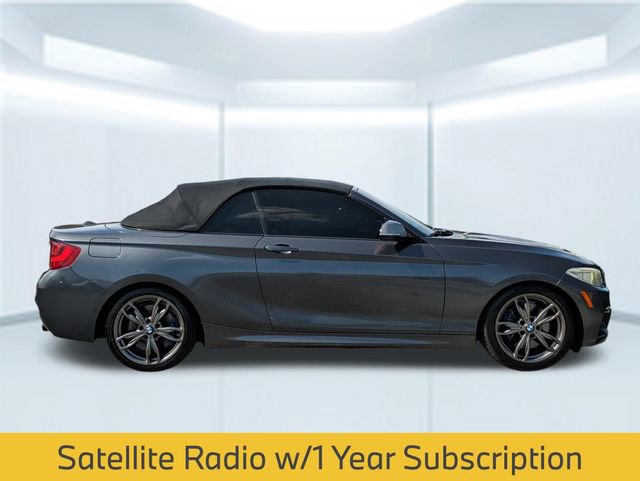 Used 2015 BMW M235i Convertible image 8