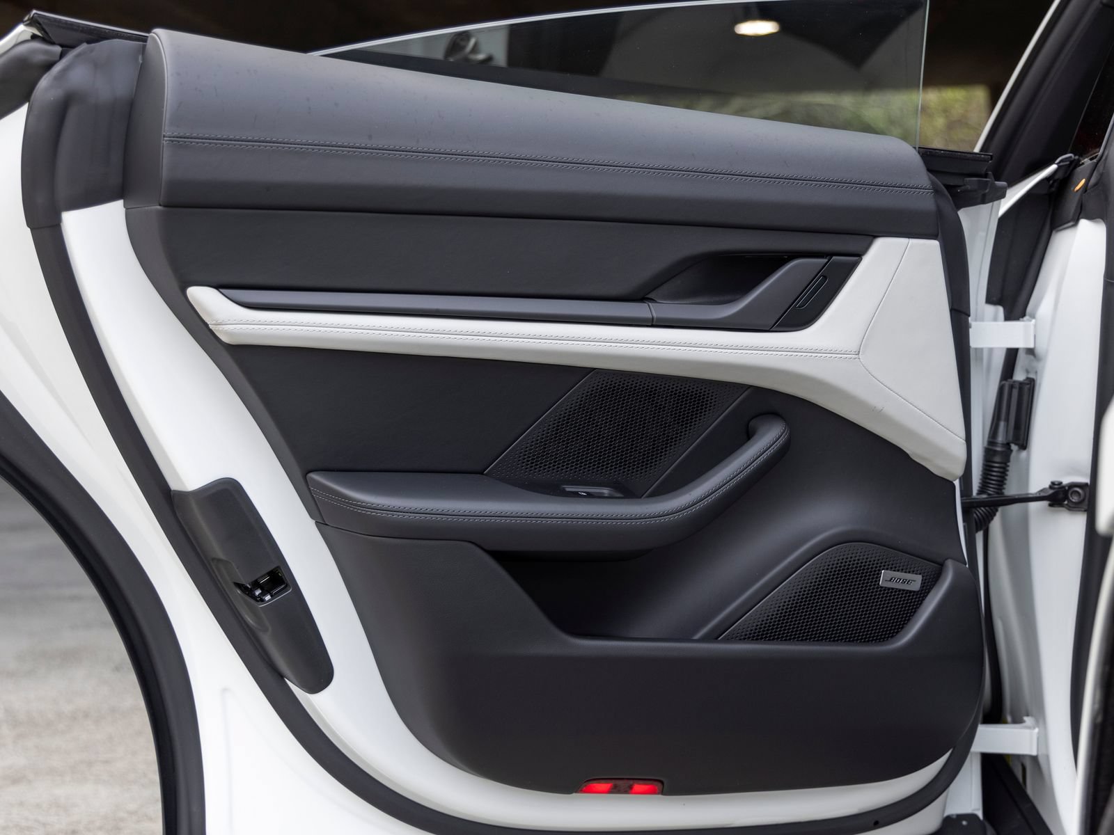 New 2026 Porsche Taycan AWD/4WD image 50