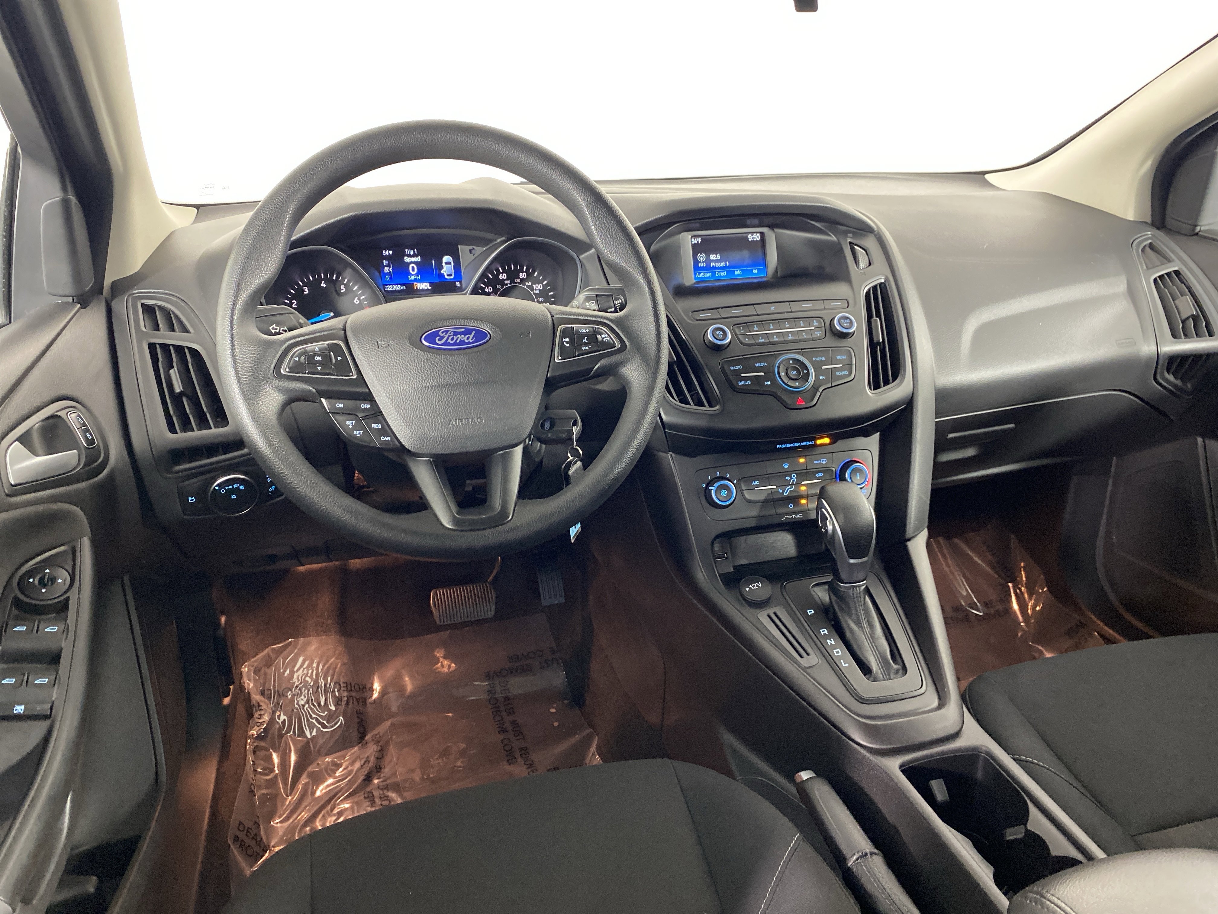 Used 2018 Ford Focus SE image 18