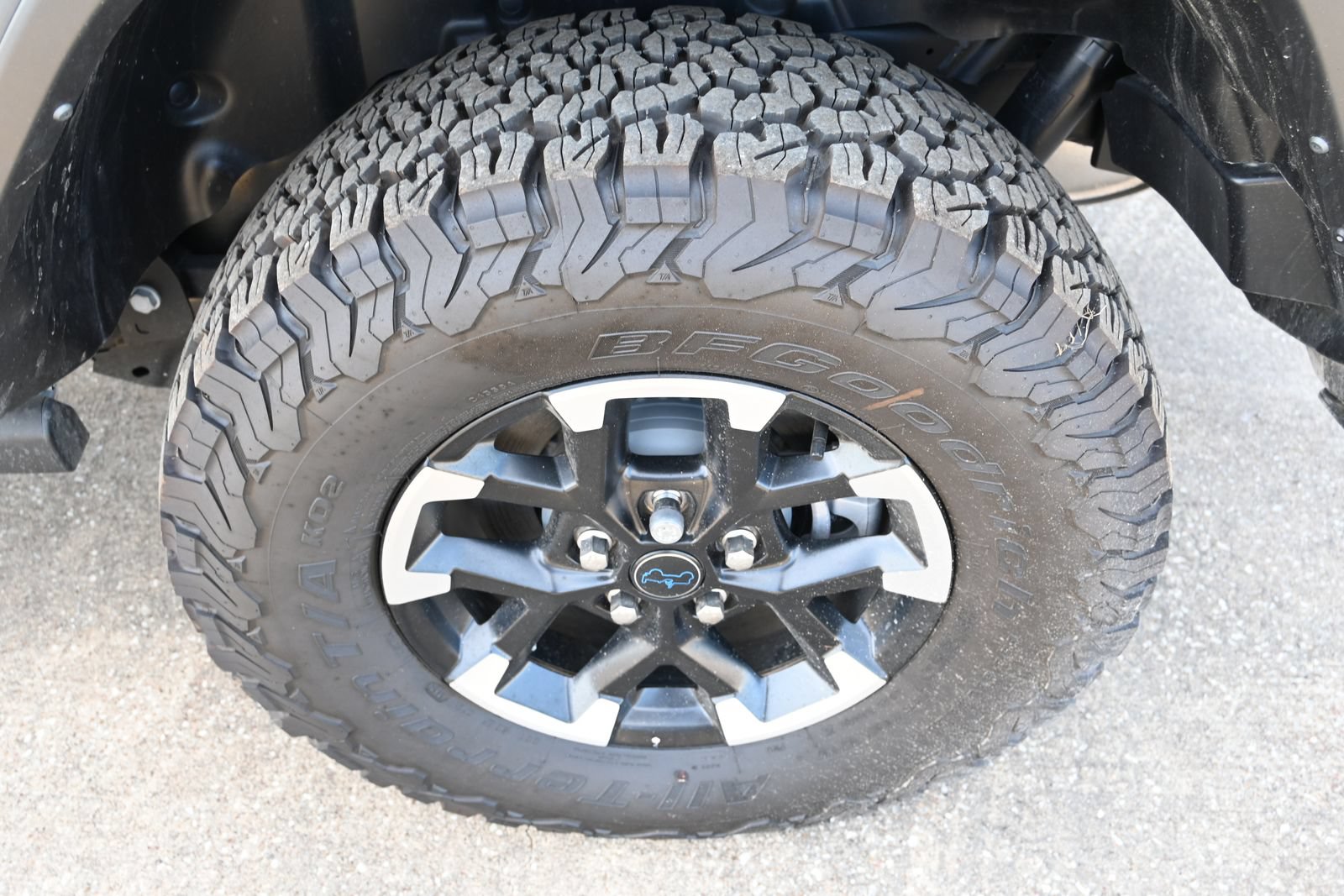 New 2025 Jeep Wrangler Unlimited Rubicon 4xe w/ Safety Group AWD/4WD image 6
