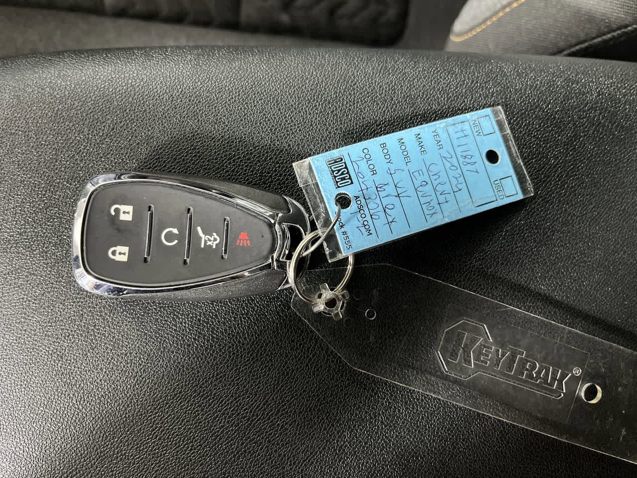 Used 2024 Chevrolet Equinox LT w/ Driver Convenience Package FWD image 23