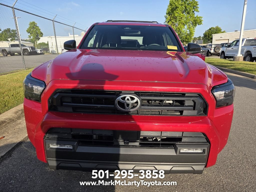 Used 2025 Toyota 4Runner SR5 AWD/4WD image 2