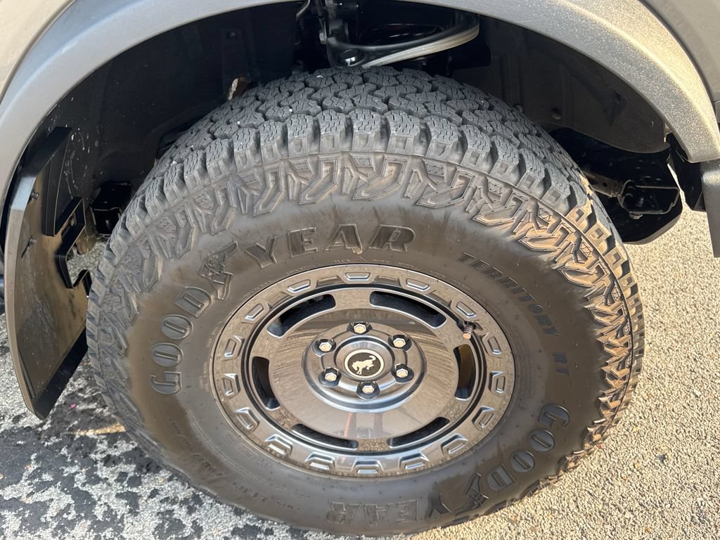 Used 2025 Ford Bronco Badlands AWD/4WD image 11