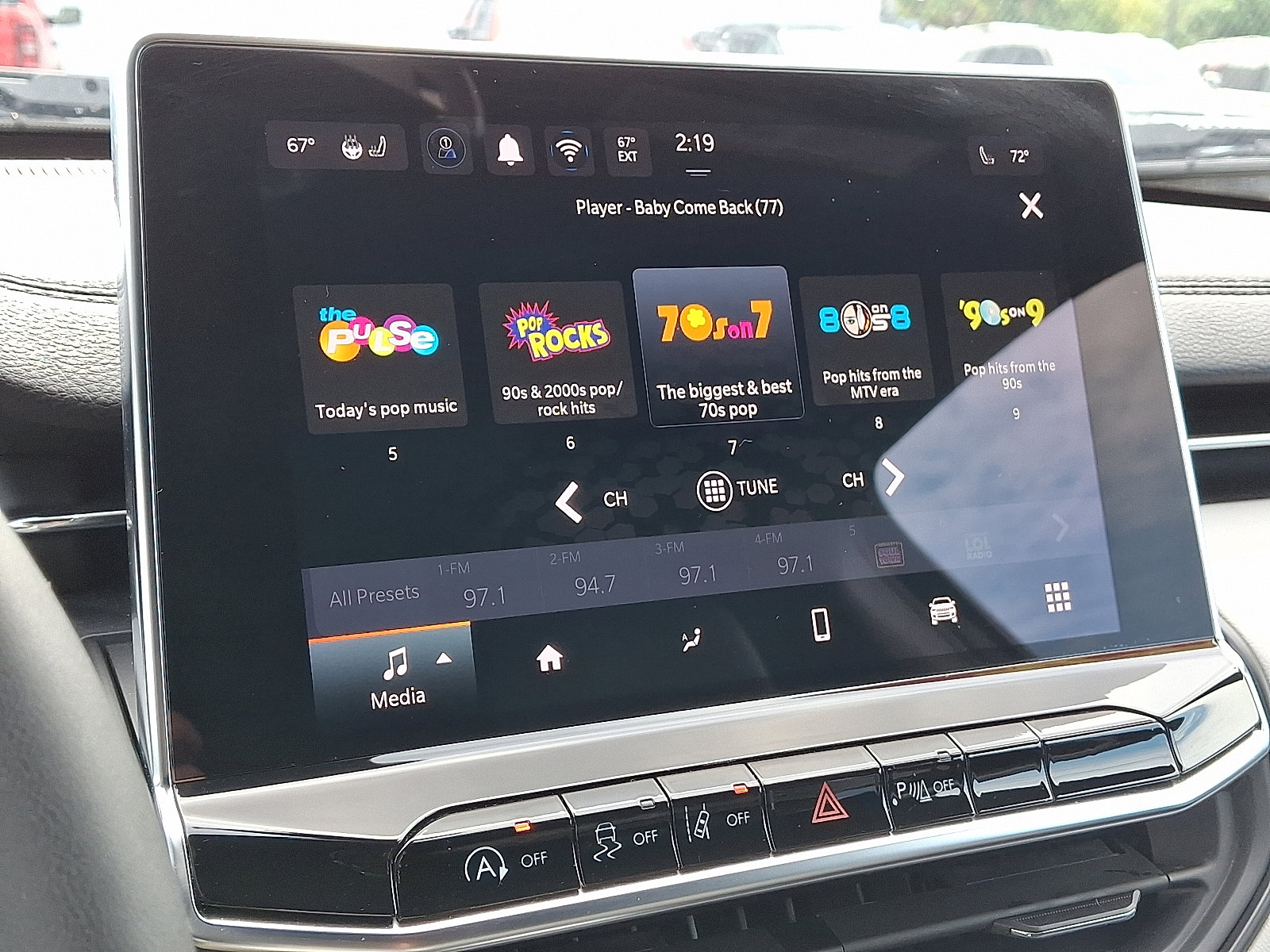 Certified 2024 Jeep Compass Limited image 18