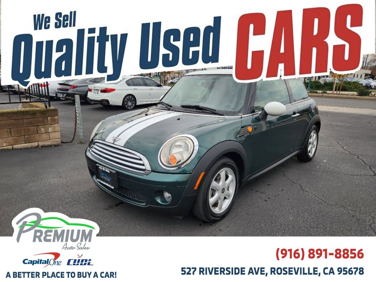 Used 2010 MINI Cooper Hardtop image 1
