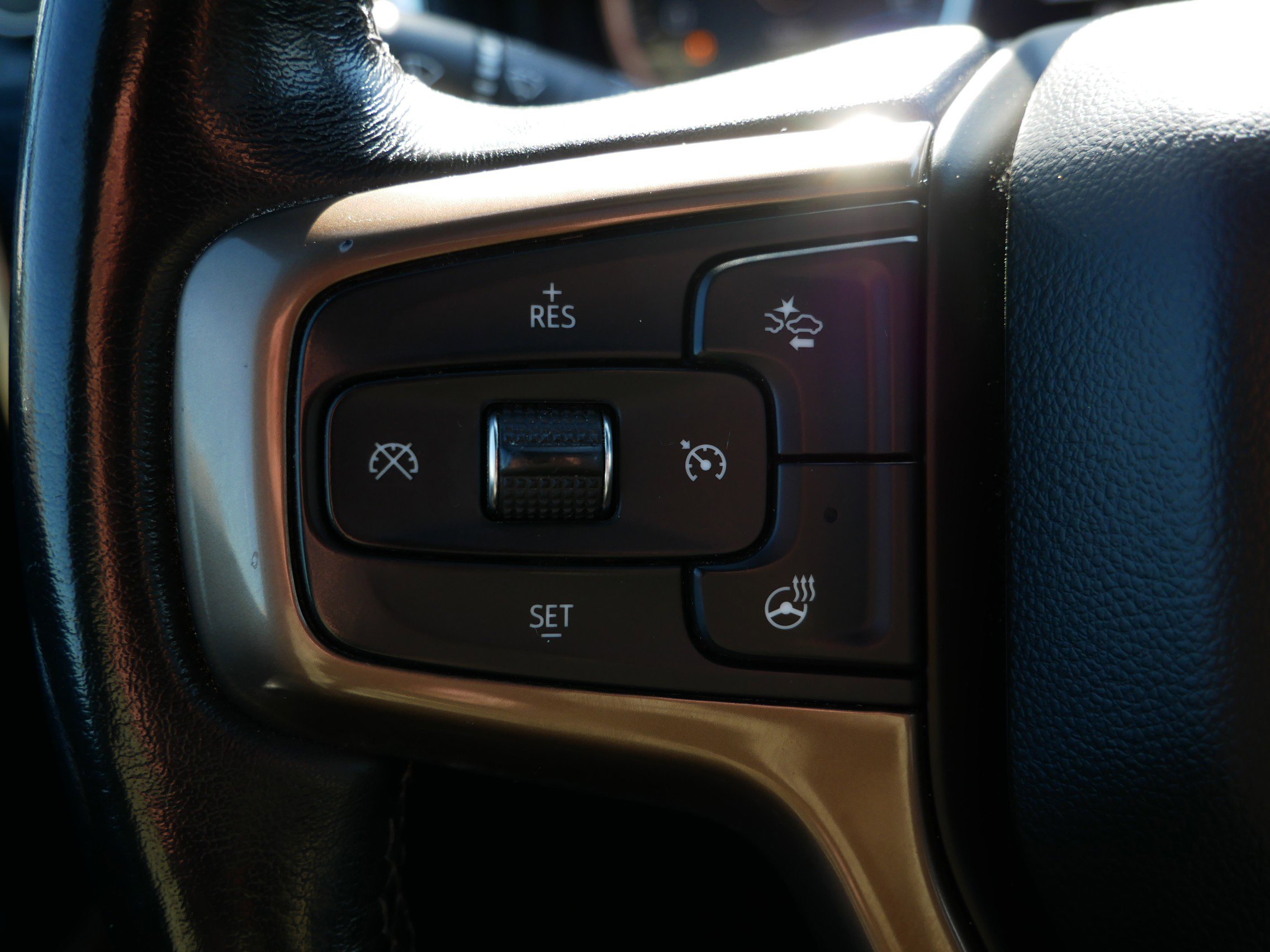 Used 2021 Chevrolet Silverado 2500 High Country w/ Z71 Off-Road Package image 23