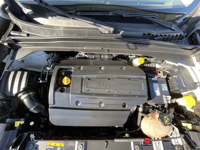 Used 2016 Jeep Renegade Sport w/ Power & Air Group image 27