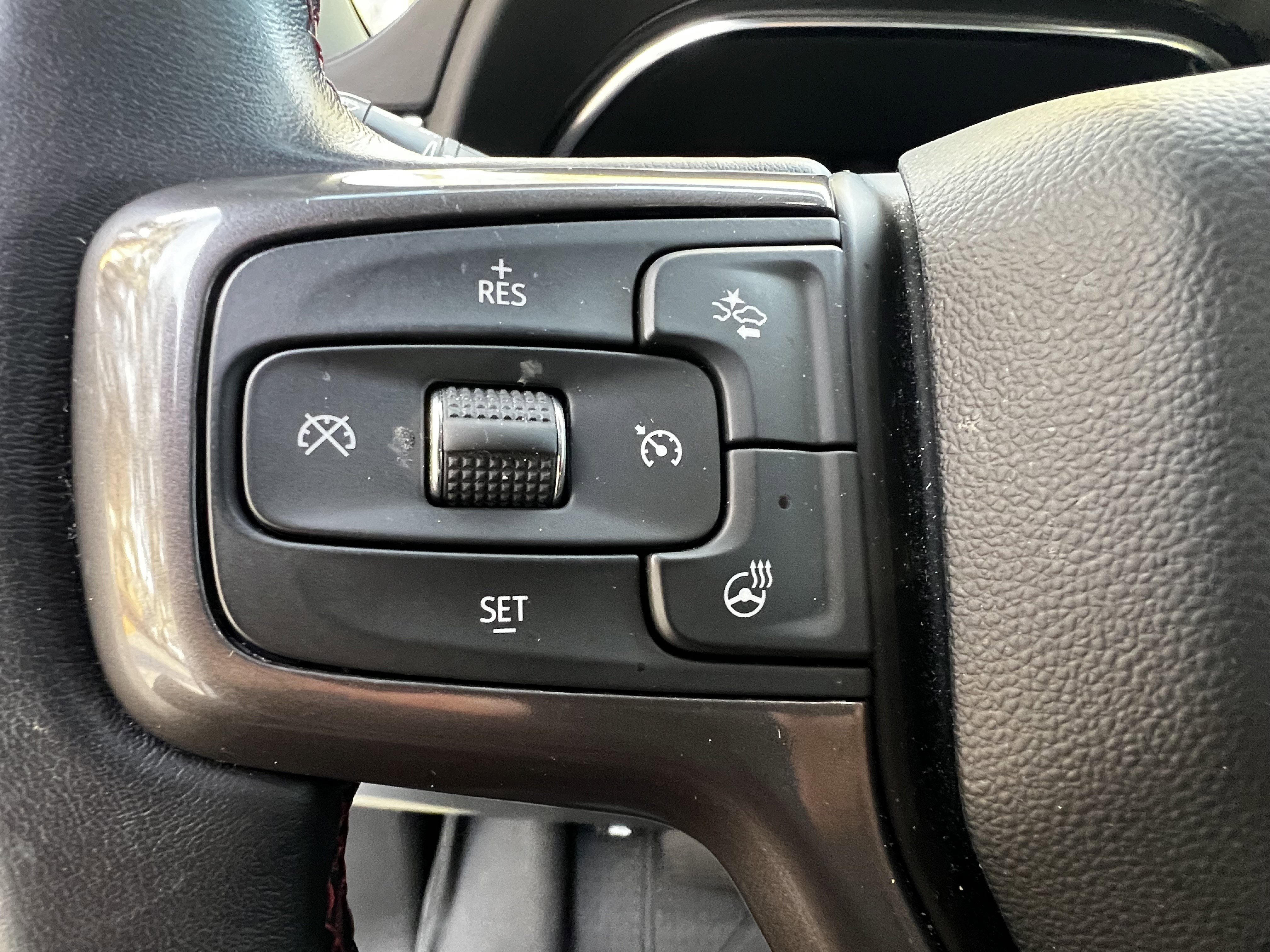 Used 2022 Chevrolet Tahoe RST w/ Luxury Package image 19