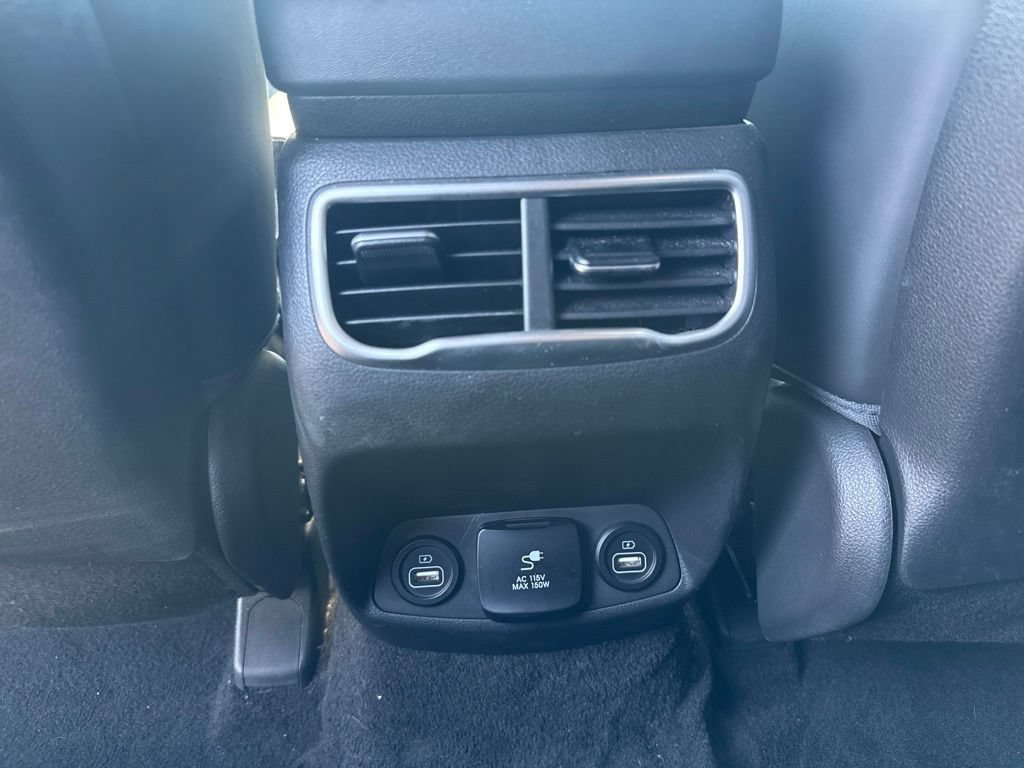 Used 2023 Hyundai Santa Fe Calligraphy AWD/4WD image 17