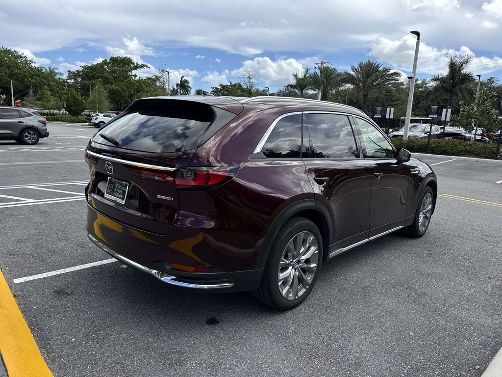 Certified 2025 MAZDA CX-90 3.3 Turbo w/ Premium Plus Pkg image 4