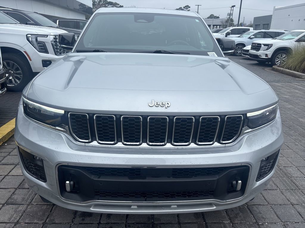 Used 2023 Jeep Grand Cherokee L Overland w/ Trailer Tow Group (B) image 6
