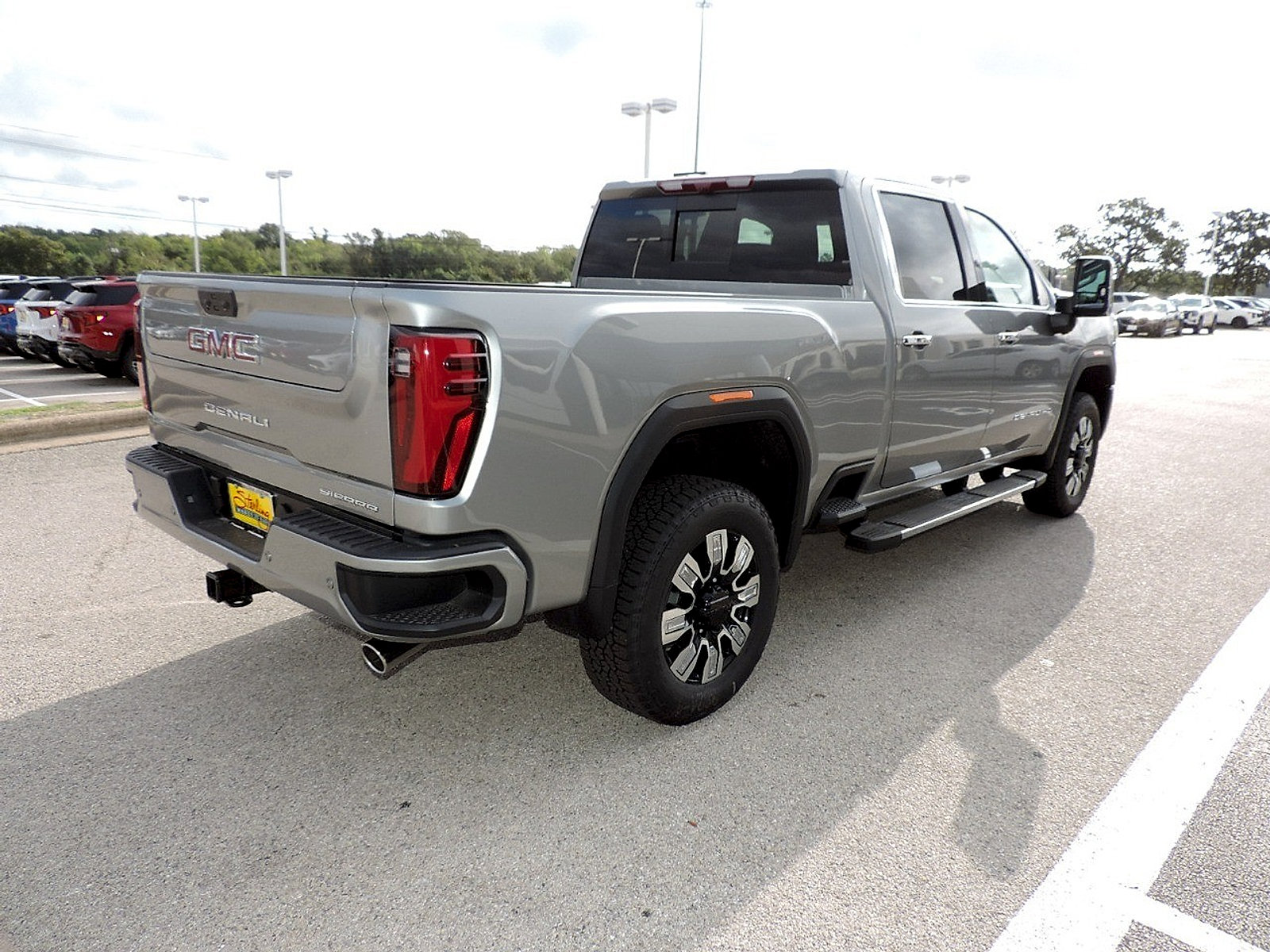New 2026 GMC Sierra 2500 Denali w/ Denali Reserve Package AWD/4WD image 5
