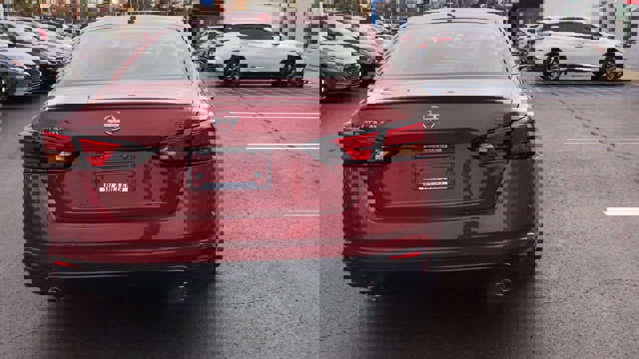 New 2025 Nissan Altima 2.5 SR w/ SR Premium Package image 7