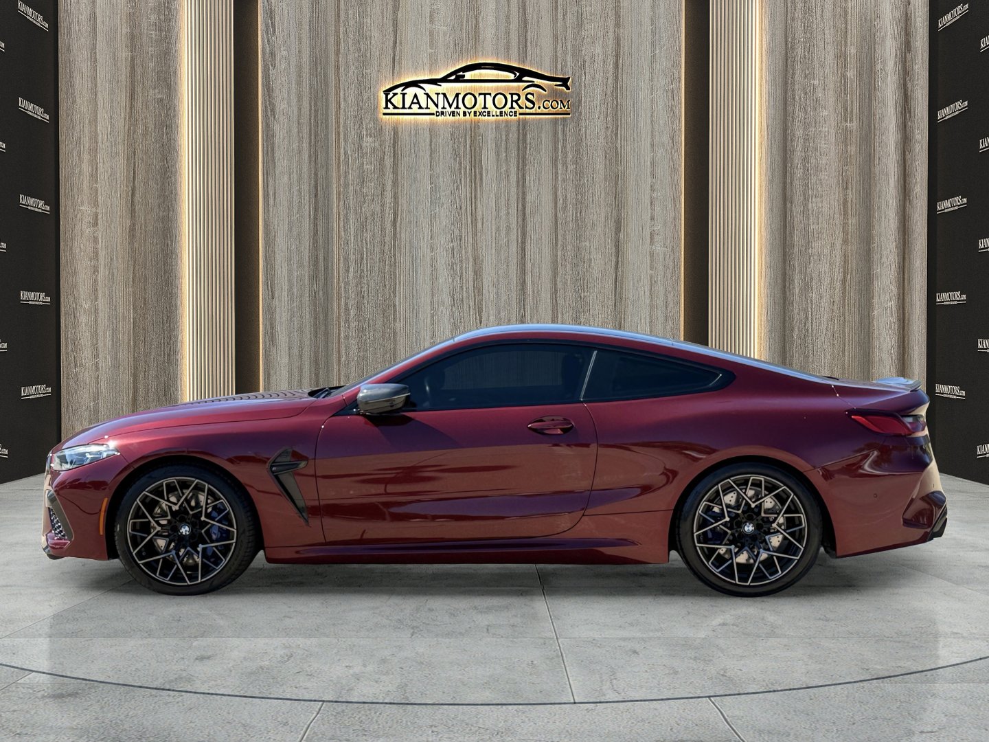 Used 2020 BMW M8 Competition w/ M Carbon Exterior Package AWD/4WD image 5