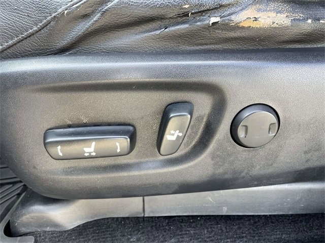 Used 2013 Toyota 4Runner SR5 image 14