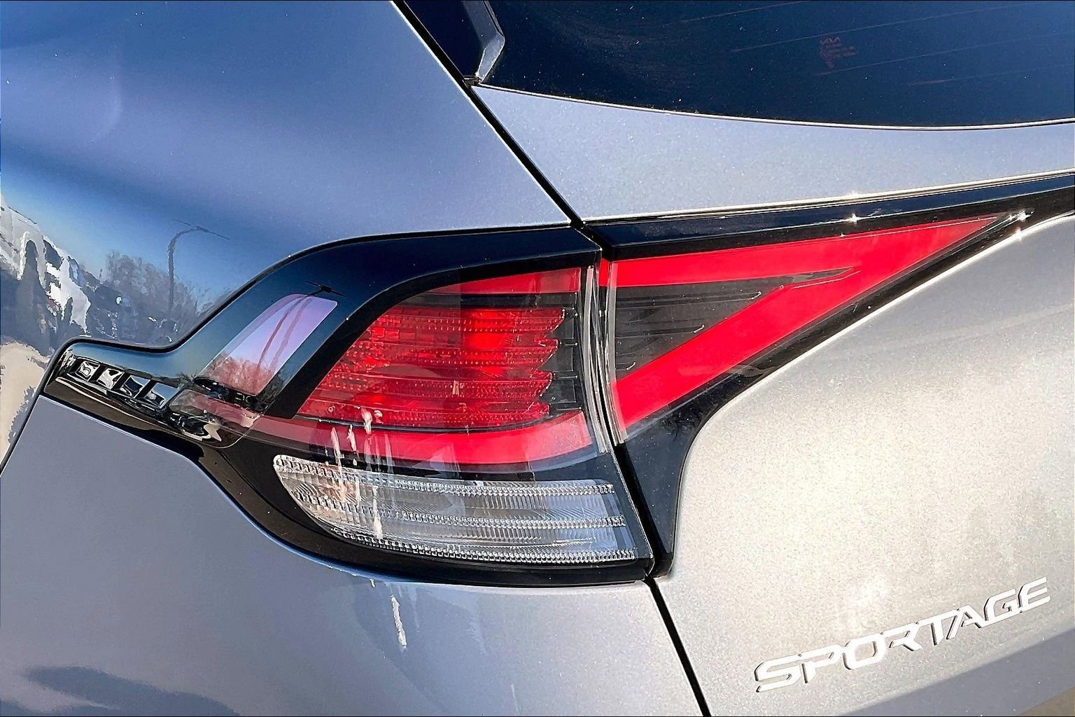 Used 2023 Kia Sportage EX image 23