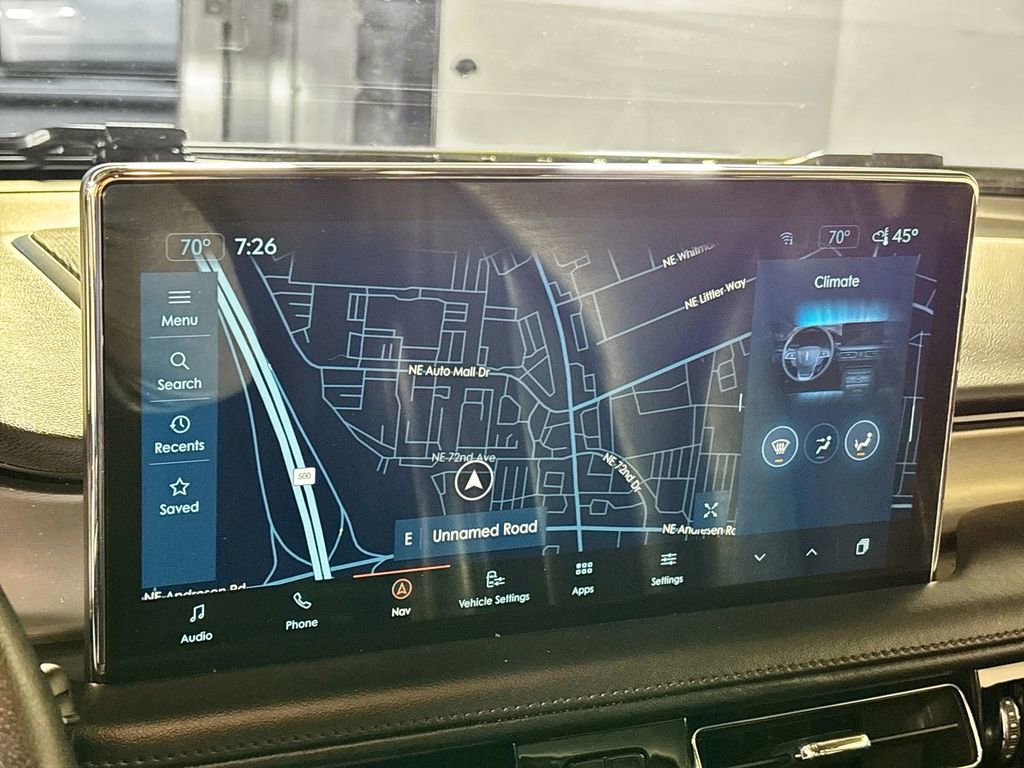 Used 2022 Lincoln Nautilus FWD w/ Premium Package image 16