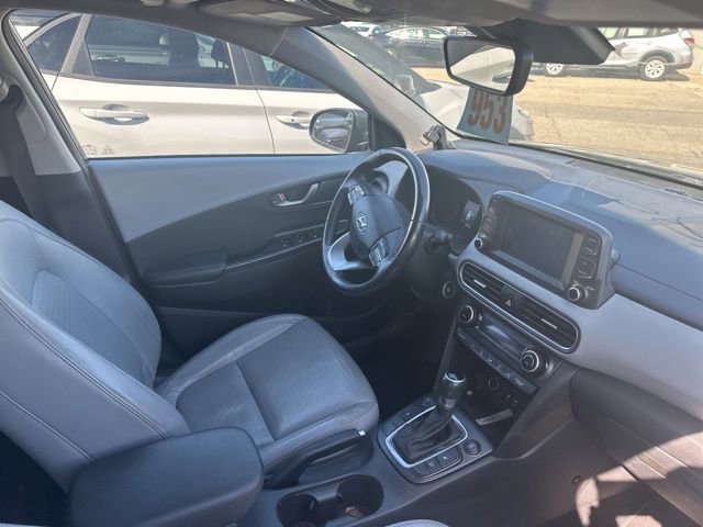 Used 2018 Hyundai Kona Limited image 2