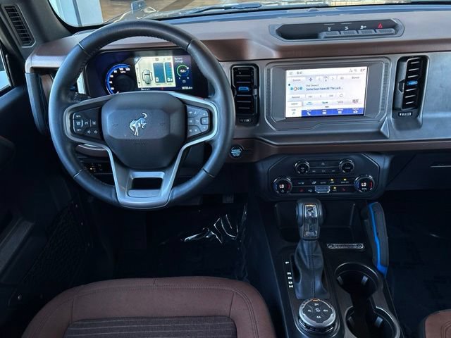 Used 2023 Ford Bronco Outer Banks AWD/4WD image 18