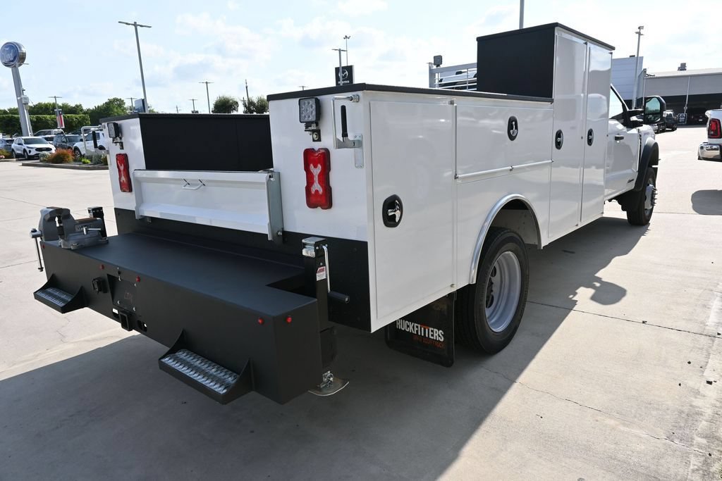 New 2026 Ford F550 4x4 Supercab Super Duty image 13