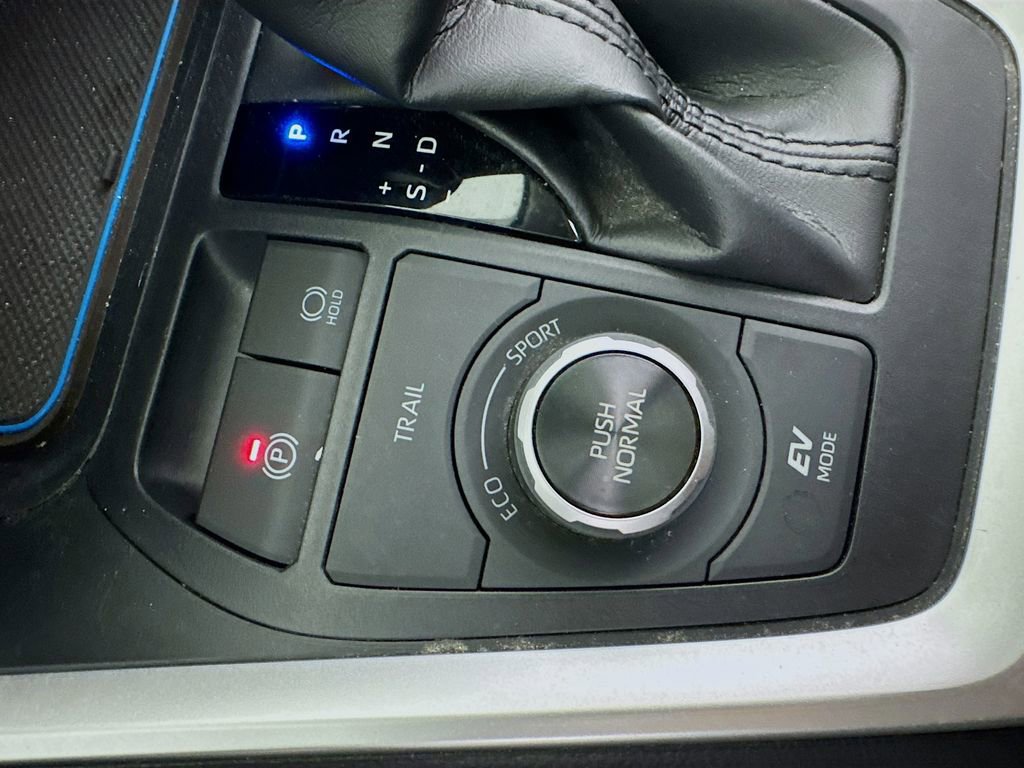 Used 2019 Toyota RAV4 XLE w/ Convenience Package image 21