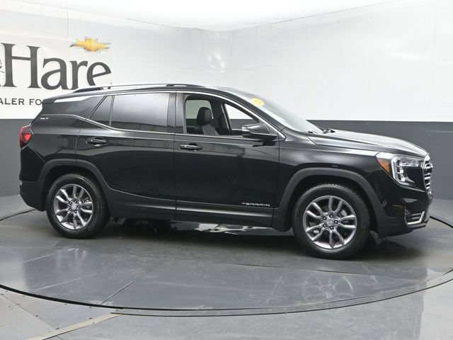 Used 2023 GMC Terrain SLT FWD image 1