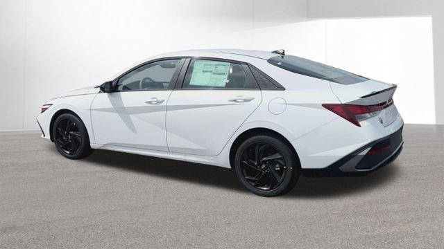 New 2026 Hyundai Elantra Sport FWD image 6