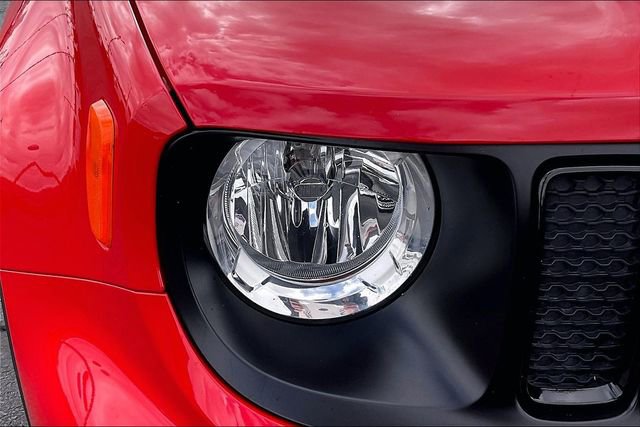 Used 2022 Jeep Renegade Latitude w/ Convenience Group AWD/4WD image 31