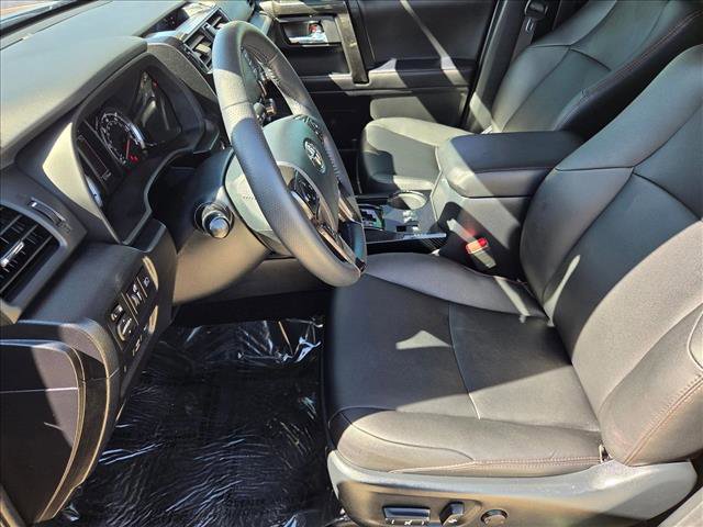 Certified 2022 Toyota 4Runner TRD Off-Road Premium image 16