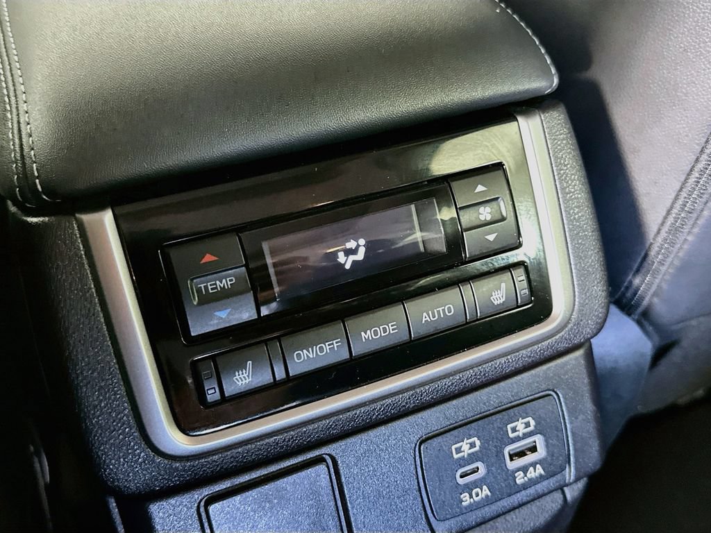 Used 2023 Subaru Ascent Limited w/ Technology Package AWD/4WD image 34
