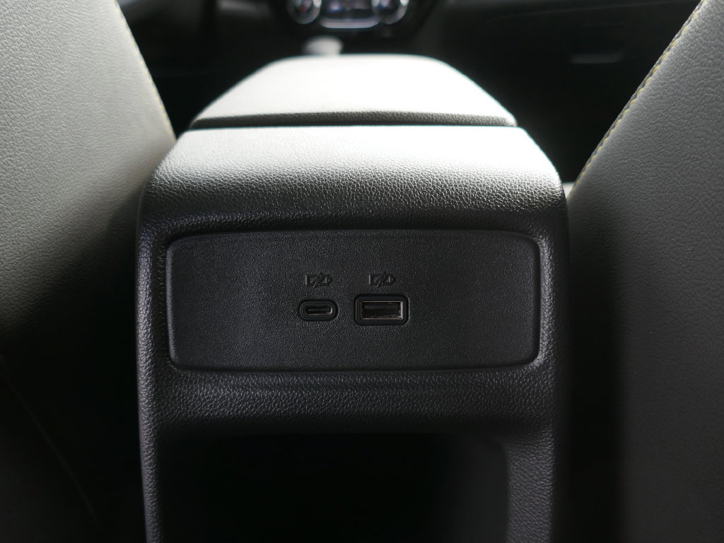 Certified 2026 Chevrolet Trax LT FWD image 20