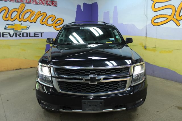 Used 2019 Chevrolet Tahoe LT w/ Z71 Midnight Edition AWD/4WD image 3