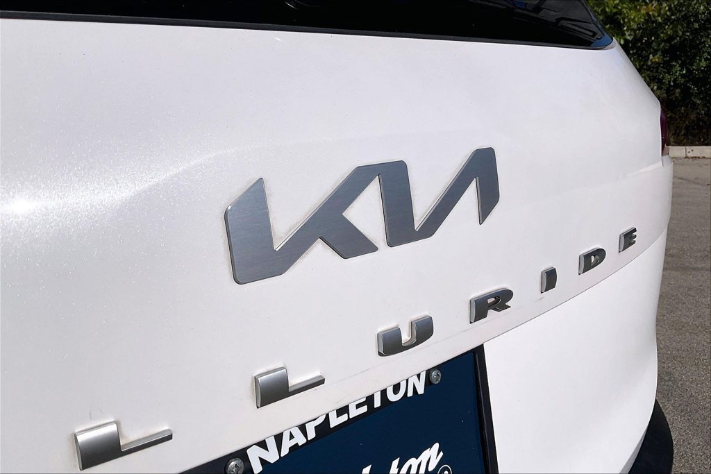 Used 2022 Kia Telluride S FWD image 8