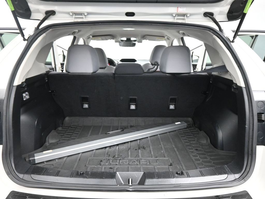 Used 2022 Subaru Crosstrek 2.0i Premium image 18
