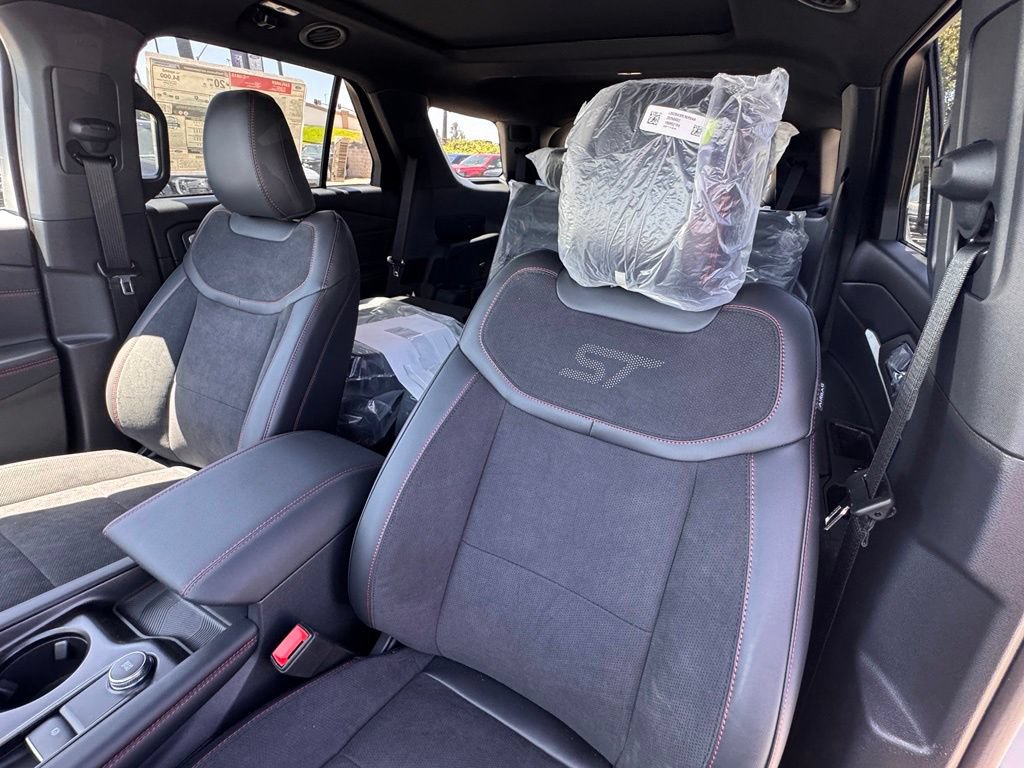 New 2026 Ford Explorer ST w/ Sun And Sound Package AWD/4WD image 17