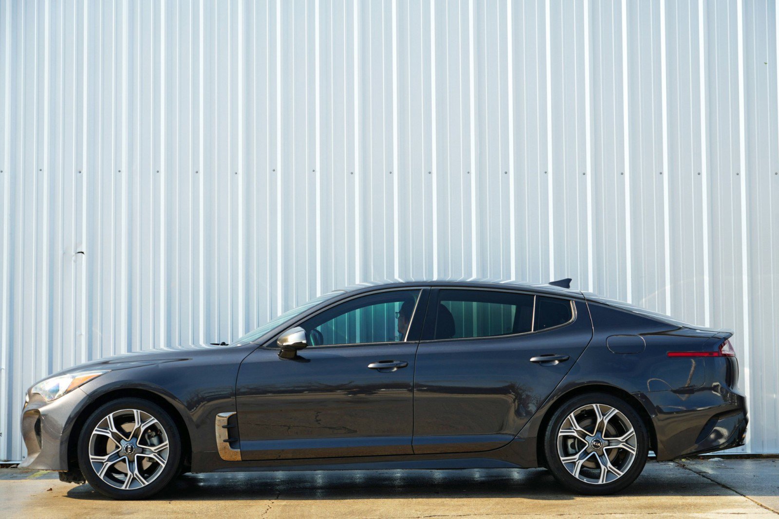 Used 2020 Kia Stinger GT-Line image 8