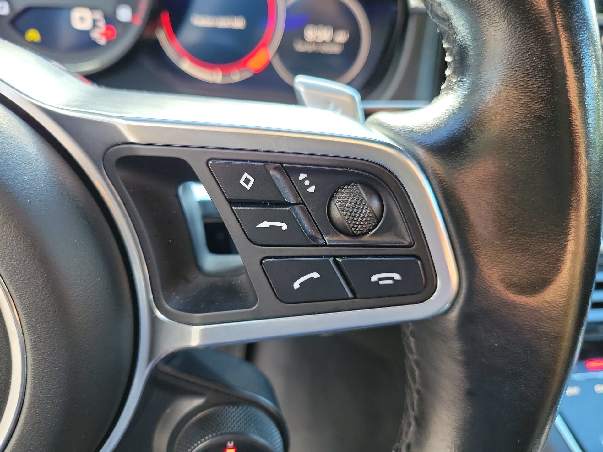 Used 2019 Porsche Panamera GTS AWD/4WD image 31