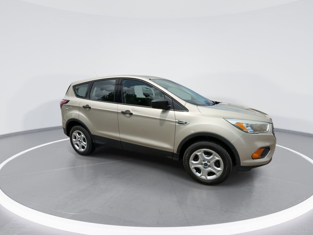 Used 2017 Ford Escape S FWD image 2