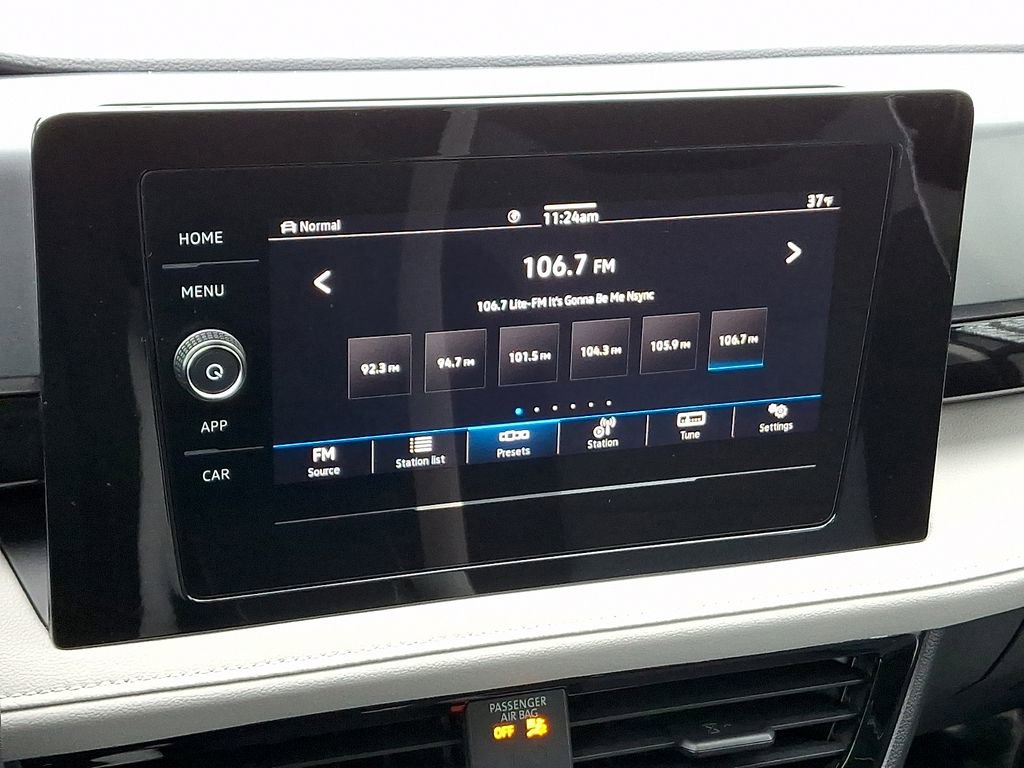 Certified 2025 Volkswagen Taos S image 14
