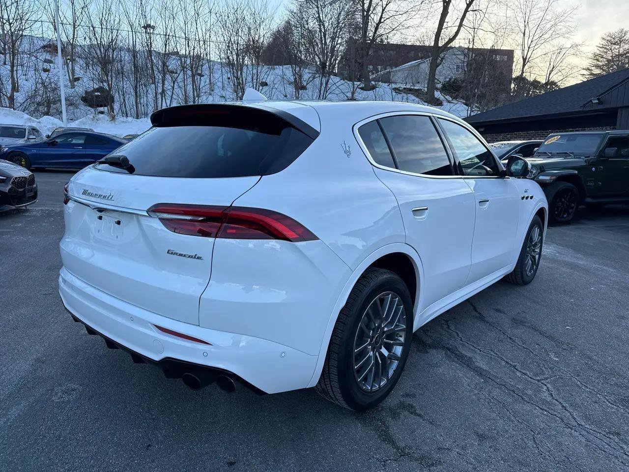 Used 2023 Maserati Grecale GT image 13